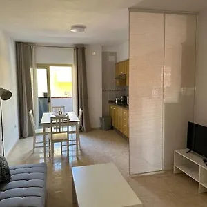 Bonito Estudio En Bien Situado Apartamento San Isidro (Tenerife)